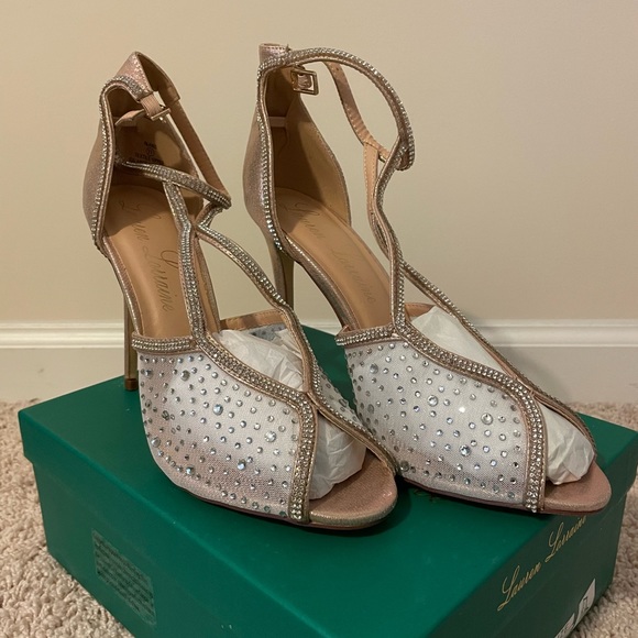 *BRAND NEW! Lauren Lorraine Stilettos!!  Perfect for Wedding, Prom, and Formal!! - Picture 2 of 14